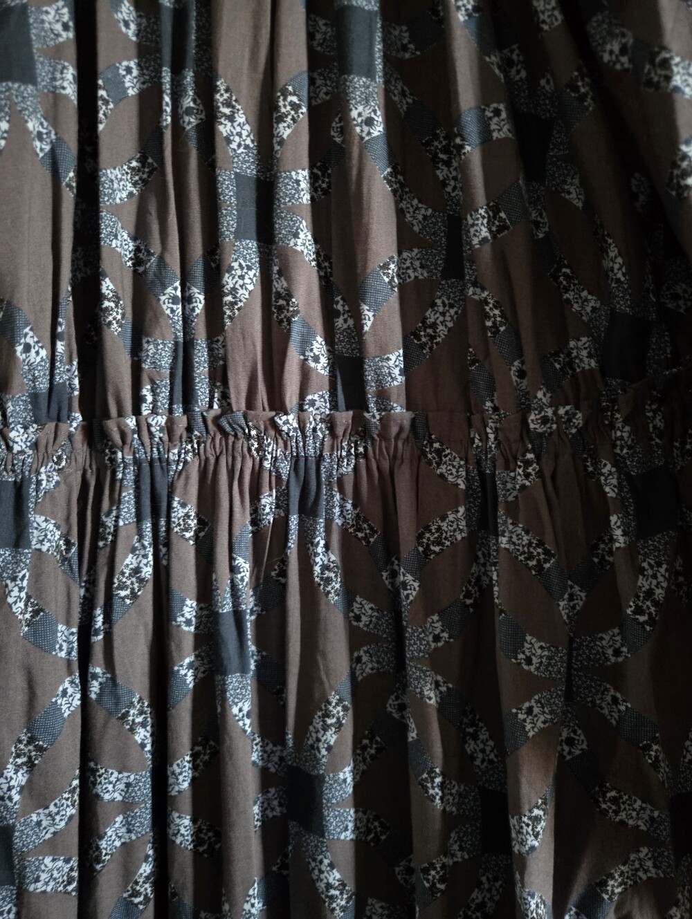 Prairie Dress - Picture 4 of 7